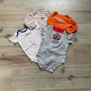 Carter’s Baby Boys Onsies Bundle of Four Size 9 Months